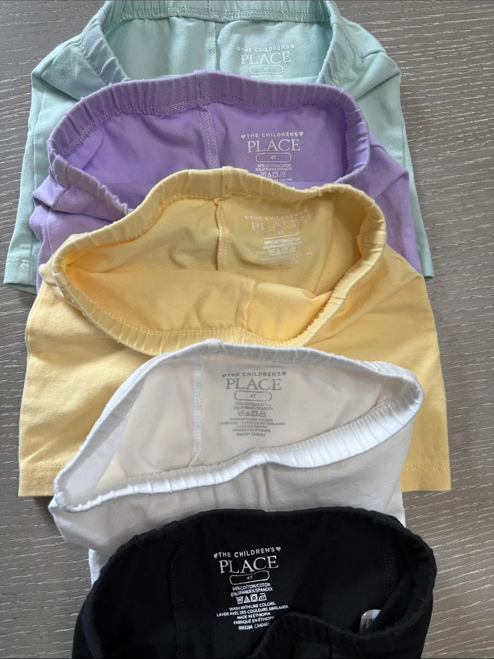 Bundle of 5 toddler shorts 4T